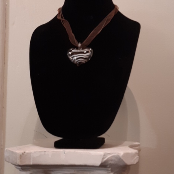 Necklace - Picture 3 of 12